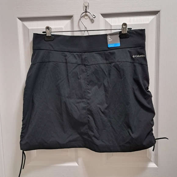 New! Columbia Skort Women's Size Large Black Active Skirt With Shorts - Picture 6 of 14
